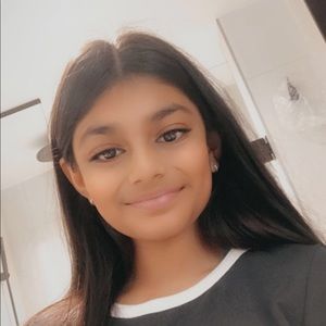 Meet your Posher, Pari